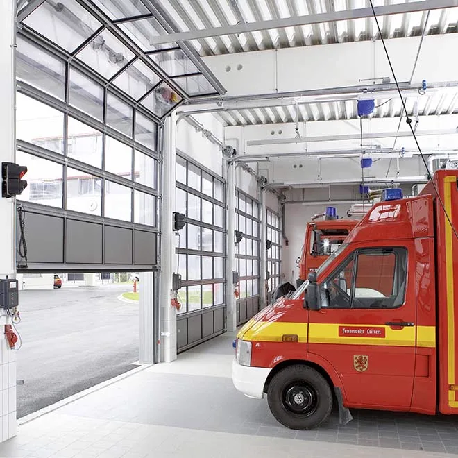 Gewerbe: Toranlage von Tormadoor
